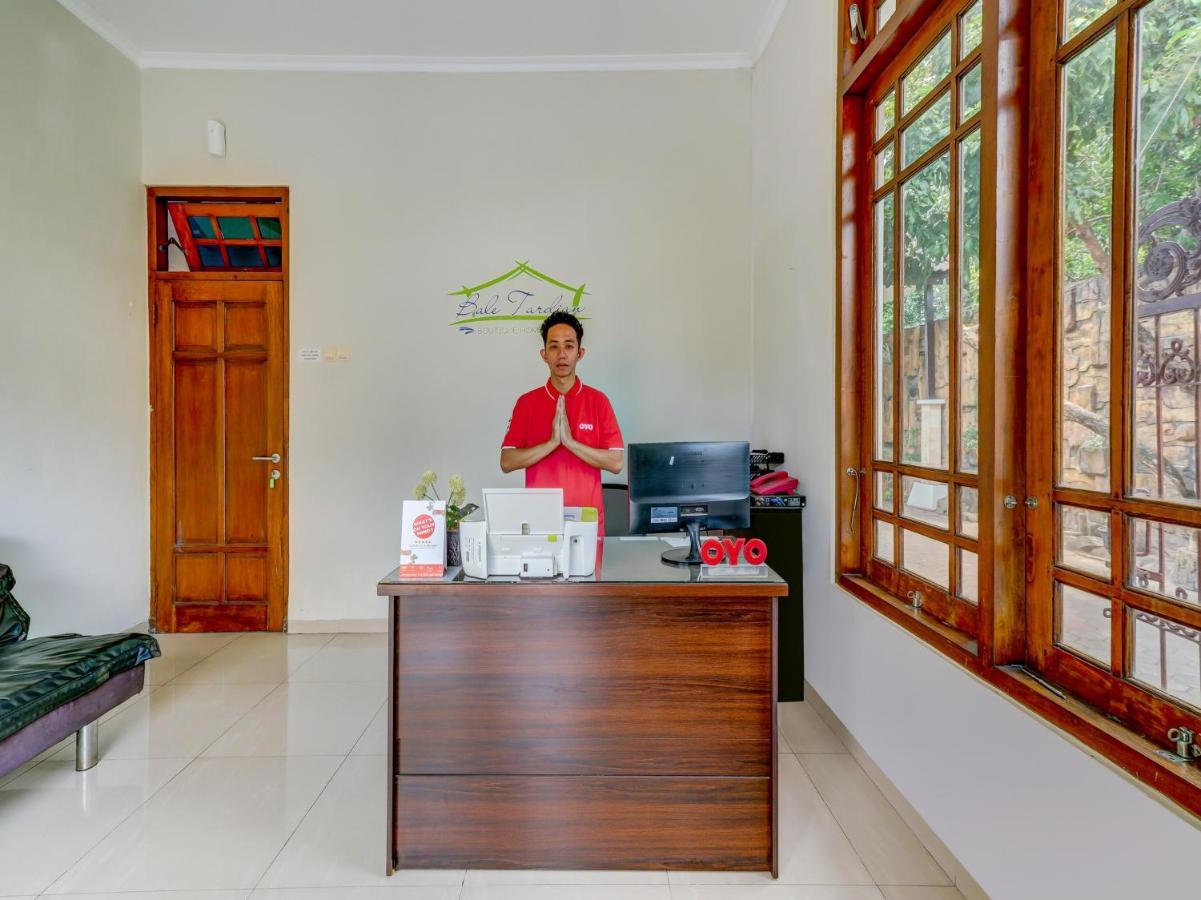 Collection O 3945 Bale Tardian Syariah Hotel Melati Eksteriør billede