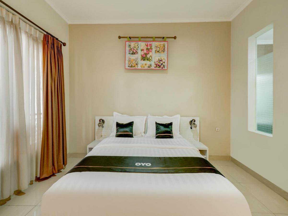Collection O 3945 Bale Tardian Syariah Hotel Melati Eksteriør billede